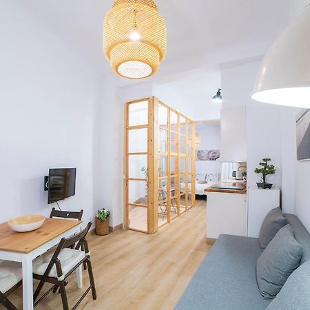 Lovely Apartment Malaga Center מראה חיצוני תמונה